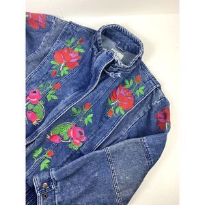 Vintage Denim Jean Jacket Womens Hand Crafted Roses & Skull Embroidered Full Zip